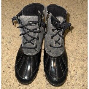 Sperry snow Boots size 7.5